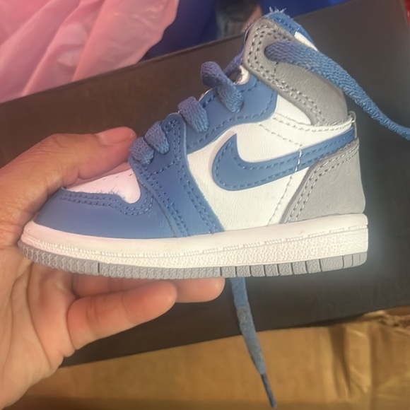 Jordan retro 1’s - Picture 3 of 8